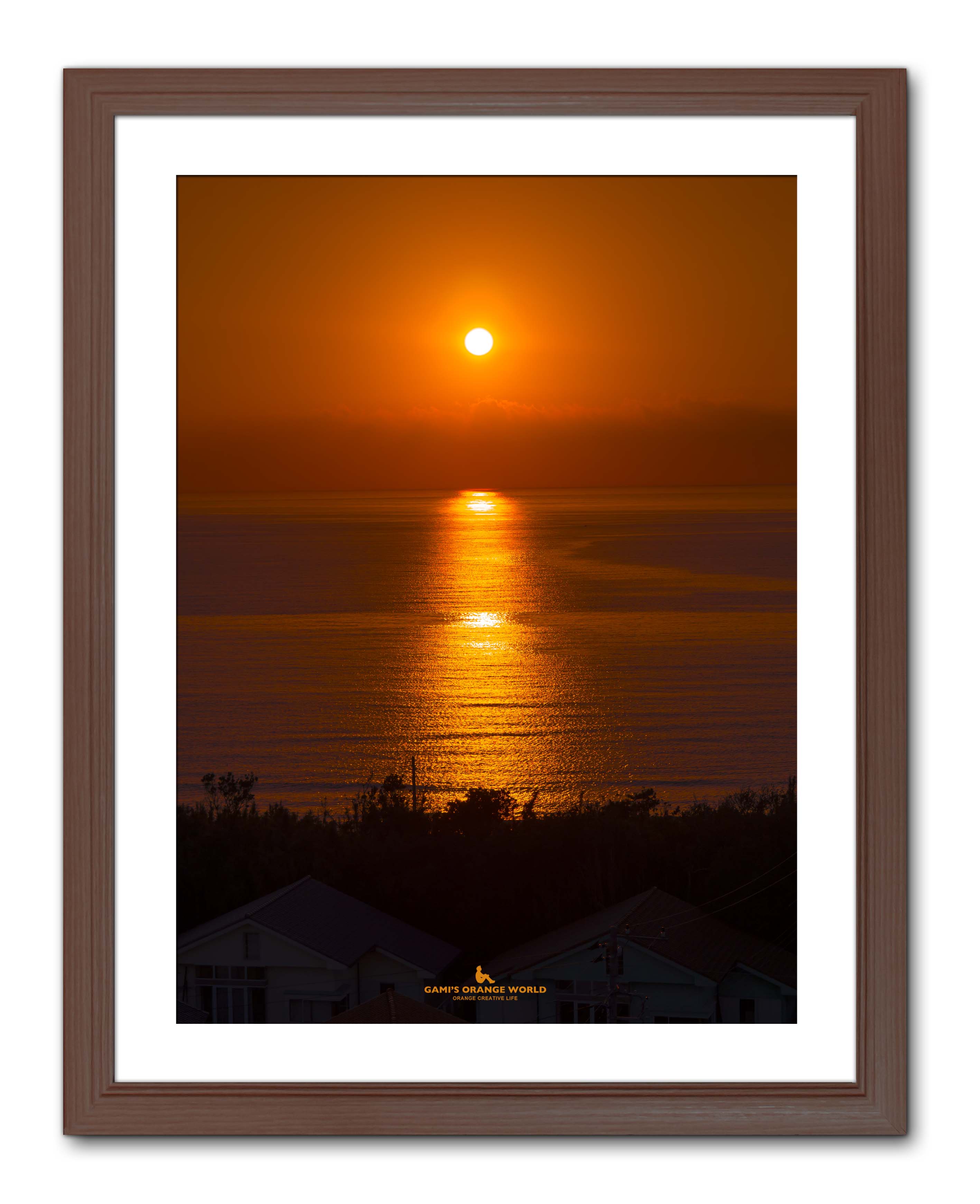 額付アート写真/A3ノビ】SUNSET ON THE IWAI COAST（岩井海岸の夕陽）縦バージョン